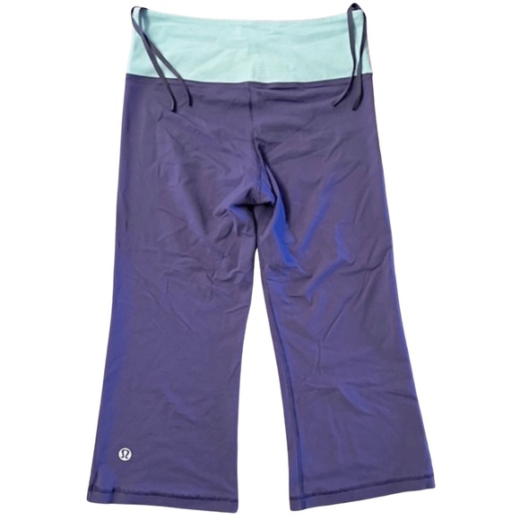 🦄🍋lululemon🍋🦄 Crescent Crop | Rare Vintage | Blue | Size 6 - Picture 2 of 14